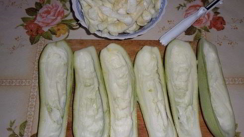молоденькие фаршированные кабачки
