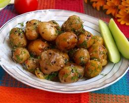 Молодой картофель запеченный в духовке