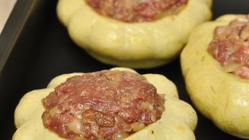 патиссоны, фаршированные мясом и грибами