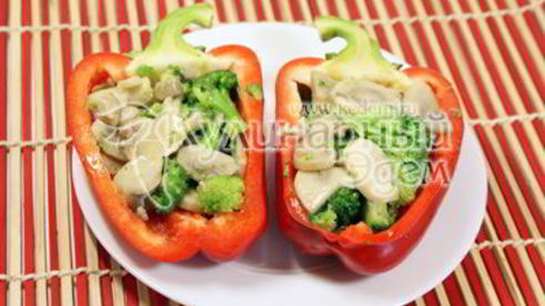перец фаршированный брокколи и грибами