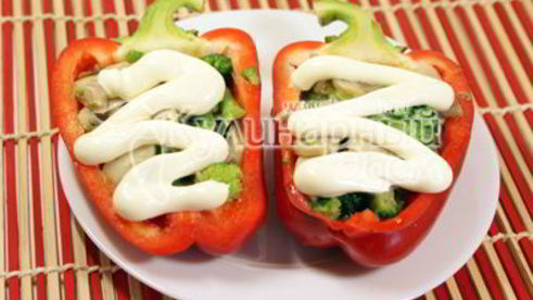 перец фаршированный брокколи и грибами