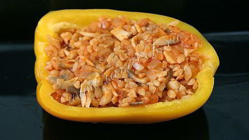 перец фаршированный булгуром и грибами