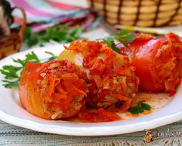 Перец фаршированный индюшиным фаршем и баклажанами