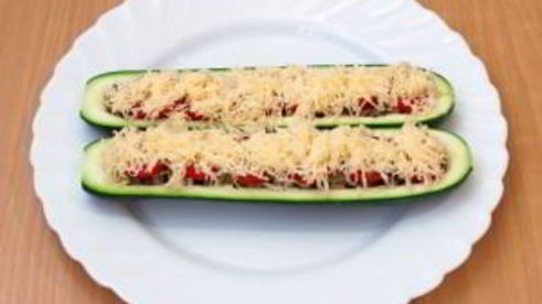 цуккини, фаршированные грибами