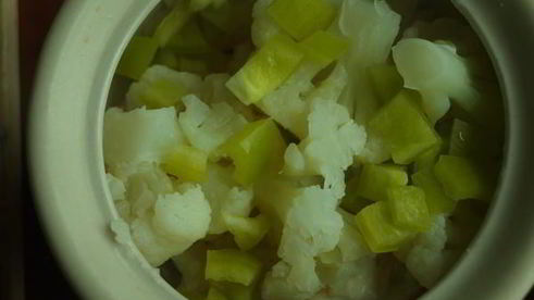 цветная капуста в горшочке