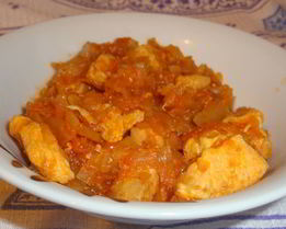 Тушеная капуста с индейкой в мультиварке