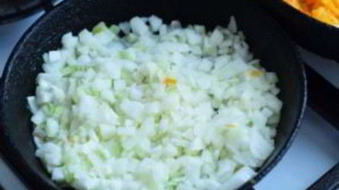 тушеный горошек