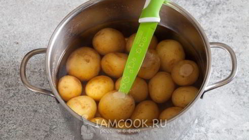 вареная картошка в мундире