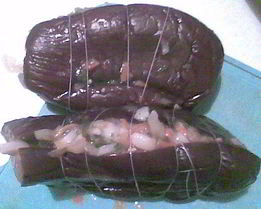 Закатанные фаршированные баклажаны