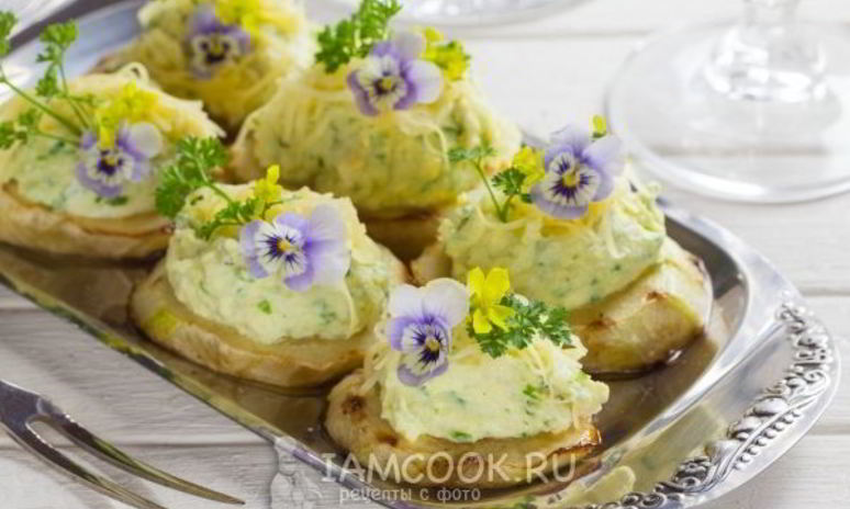 Рецепт жареных огурцов с сыром