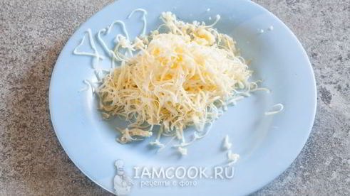 жареные огурцы с сыром