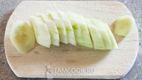 жареные огурцы с сыром