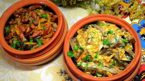 фасоль и печень свиная