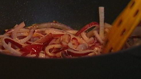 говяжья печень по-венециански