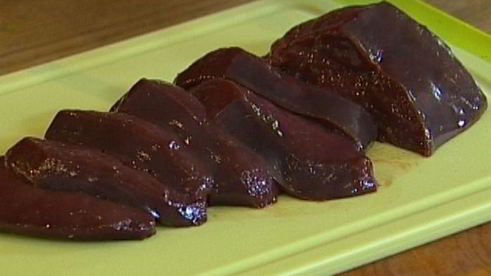 говяжья печень по-венециански