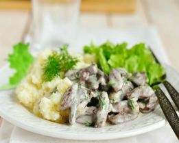 Говяжья печень в сметане в мультиварке