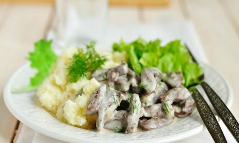 Рецепт говяжьей печени в сметане в мультиварке