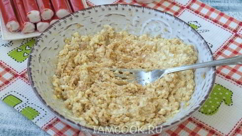 крабовые палочки, фаршированные печенью трески