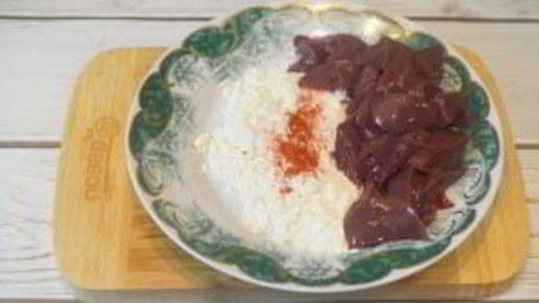 куриная печень с грибами