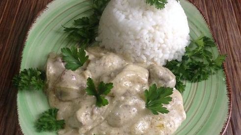 куриная печень в соусе морней