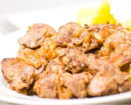 Куриная печень в сырном соусе