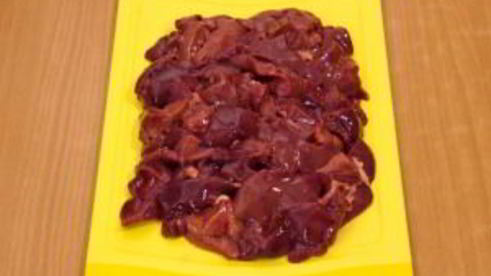 куриная печень, жаренная с луком и болгарским перцем