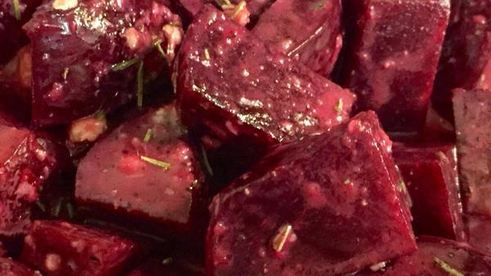 печень куриная с овощами, под ароматными травами