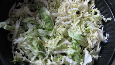 печень на капустной подушке