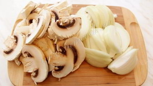 печень в сметанном соусе