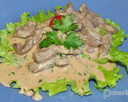 Печень в соево-сметанном соусе