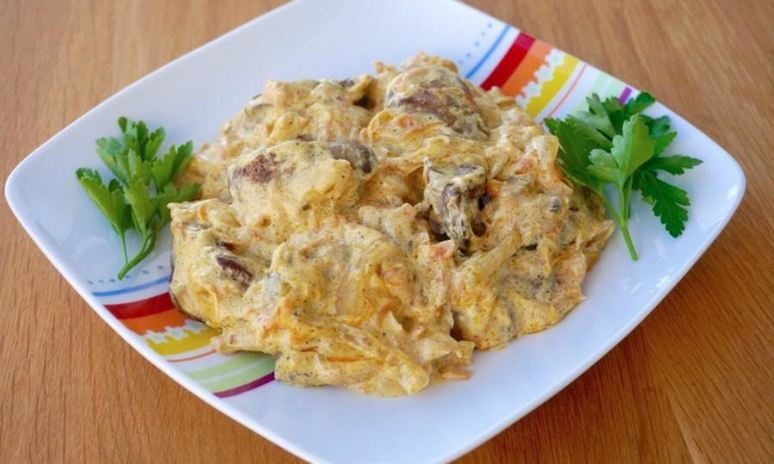 Рецепт утиной печени тушеной в сметане