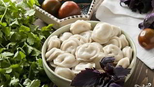 Диетические пельмени с индейкой