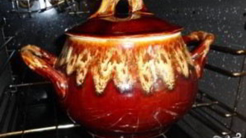 пельмени, запеченные в горшочке