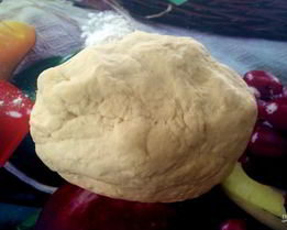 Тесто на пельмени классическое