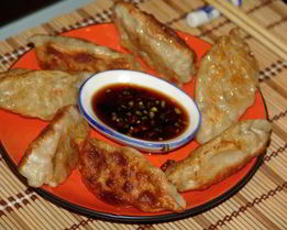 Яки Гедза — японские жареные пельмени