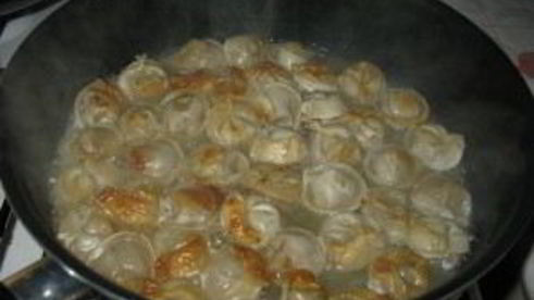 жареные пельмени