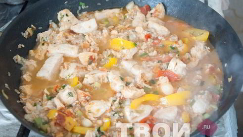 паэлья с курицей