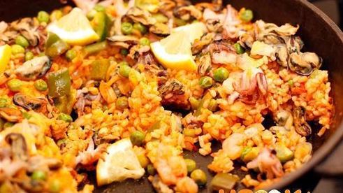 паэлья с морепродуктами