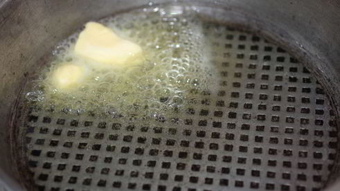 пилав с курицей, булгуром и изюмом