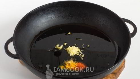 плов из булгура с цветной капустой и перцем