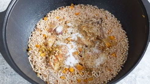 плов с рисом и гречкой