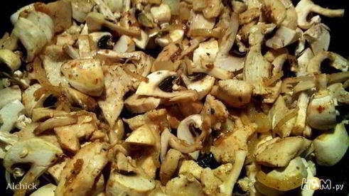 фрикасе из курицы с шампиньонами