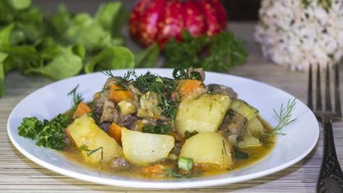 рагу из говядины овощное с картофелем