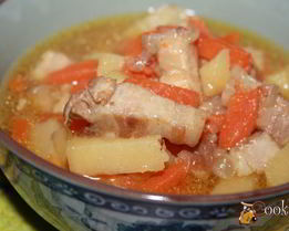 Рагу из картофеля со свиной грудинкой в мультиварке