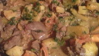 Рагу из оленины с помидорами и кабачками