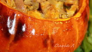 Сливочно-грибное рагу с мясом в тыкве