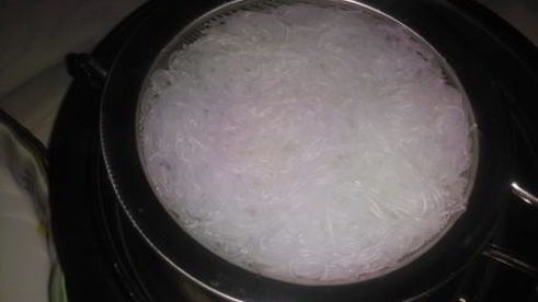 рисовая лапша с овощами и мясом