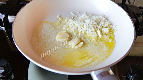 ризотто с креветками и семгой