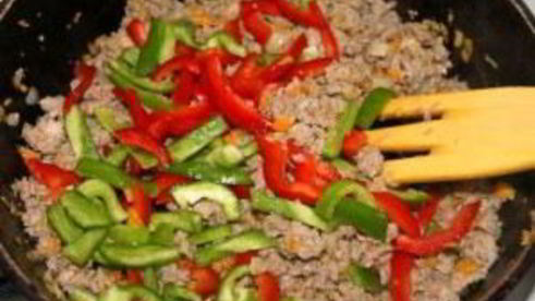 ризотто с овощами и мясом