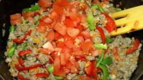 ризотто с овощами и мясом